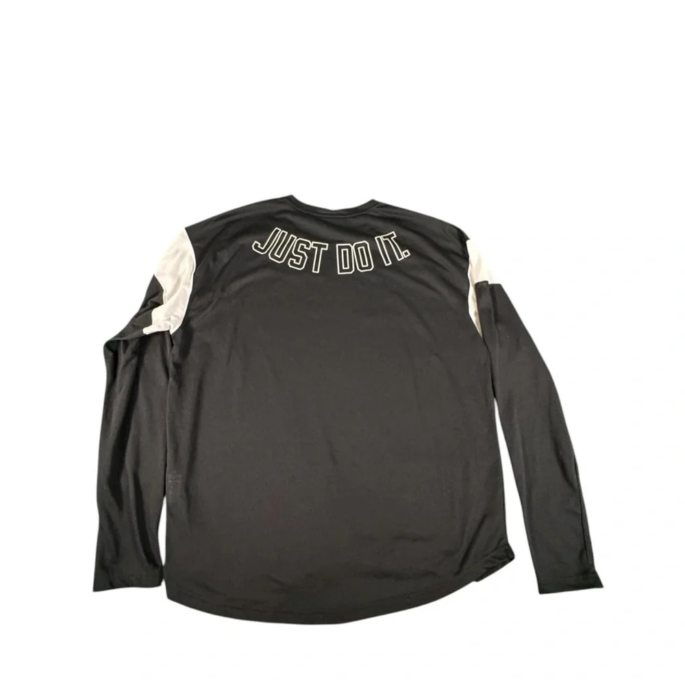 Nike DRI-FIT Women's M DRY Long Sleeve JUST DO IT Crew Tee Black White 930285